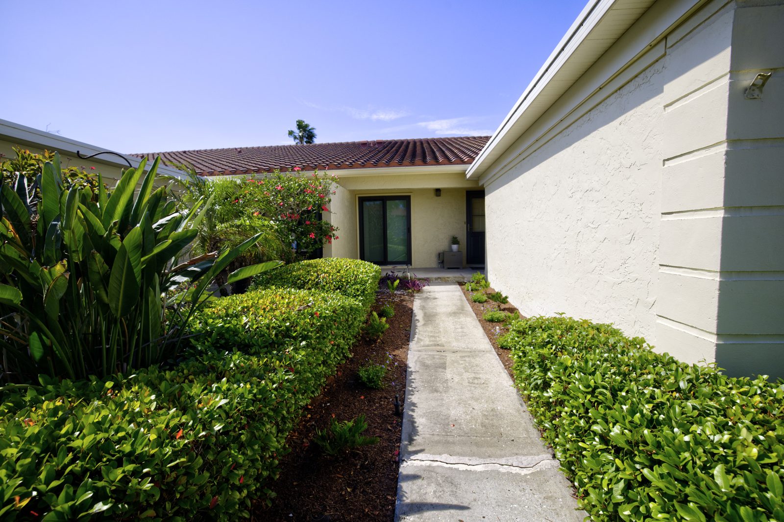 10134 Regal Dr #1, Largo, FL 33774