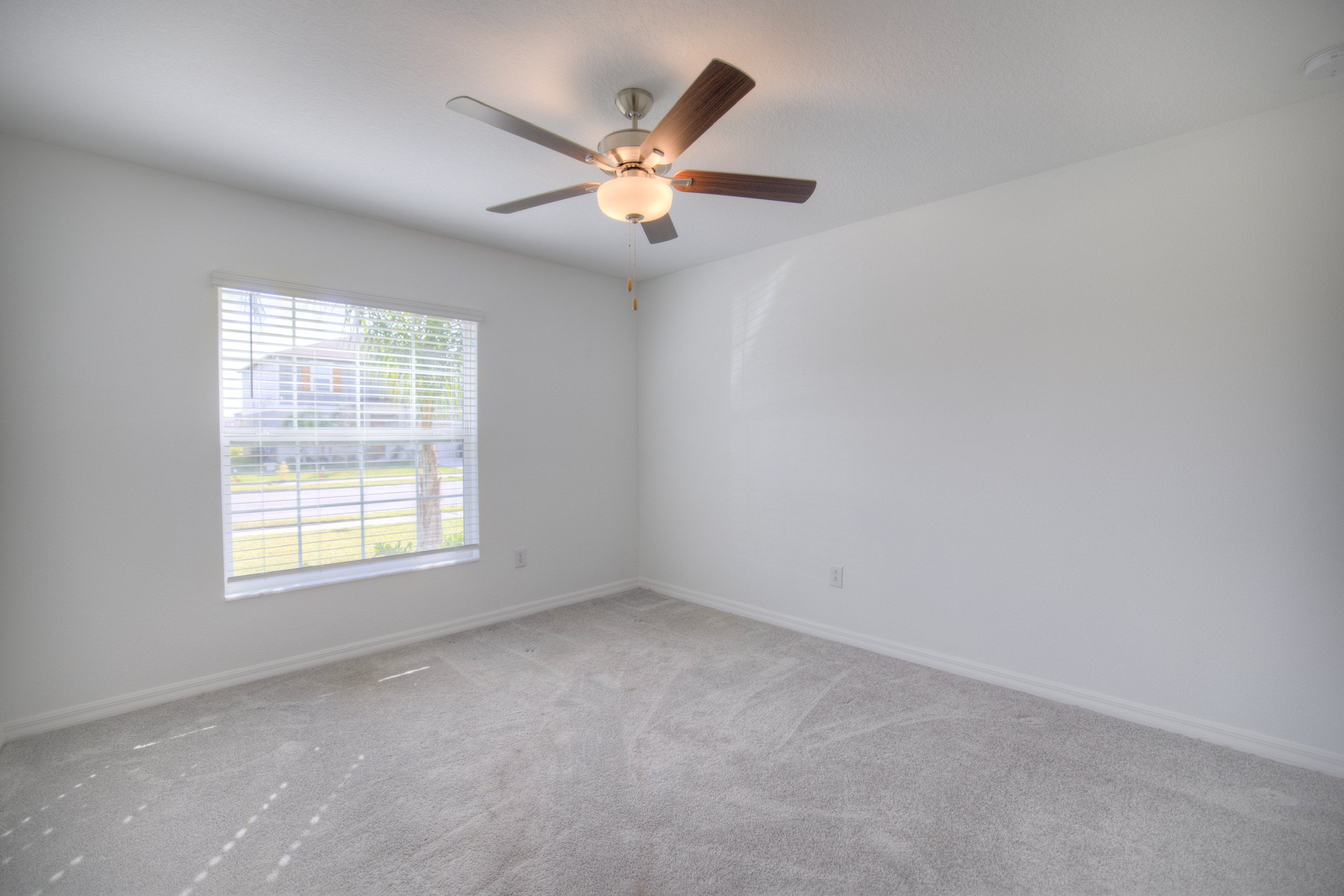12115 Smoky Emerald Ter — smoky-emerald-19-from-photo-20.jpg 12115 Smoky Emerald Ter, Parrish FL — sold single-family home (photo 20)