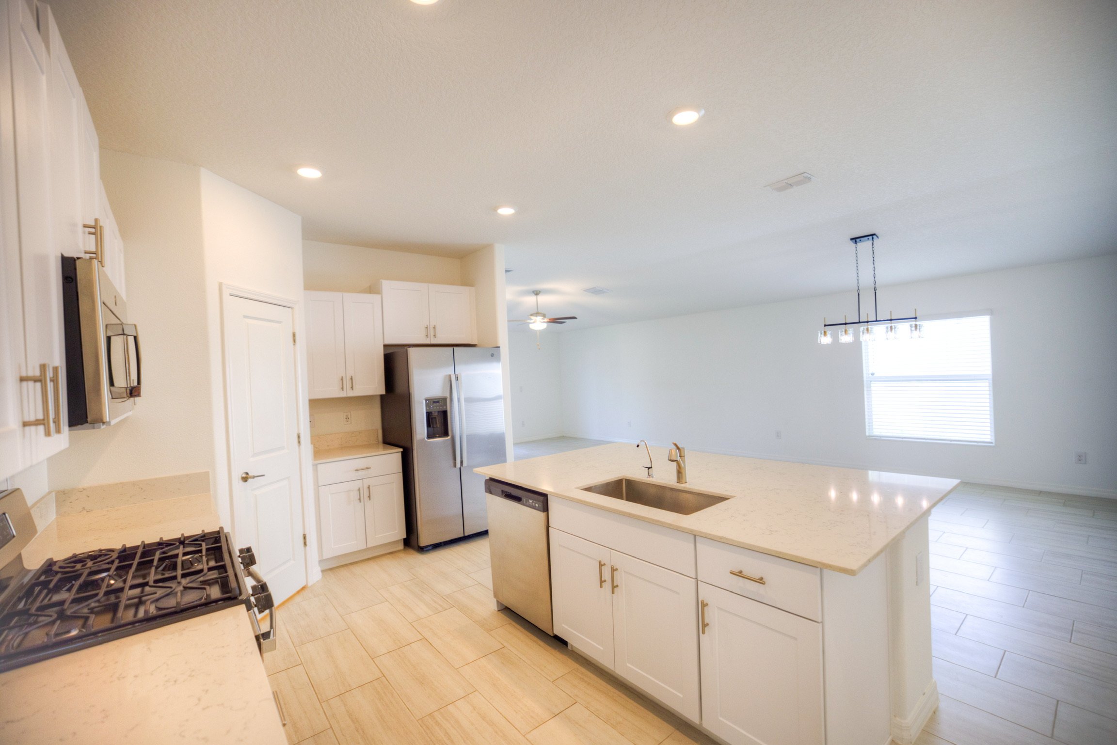 12115 Smoky Emerald Ter — smoky-emerald-30-from-photo-31.jpg 12115 Smoky Emerald Ter, Parrish FL — sold single-family home (photo 31)